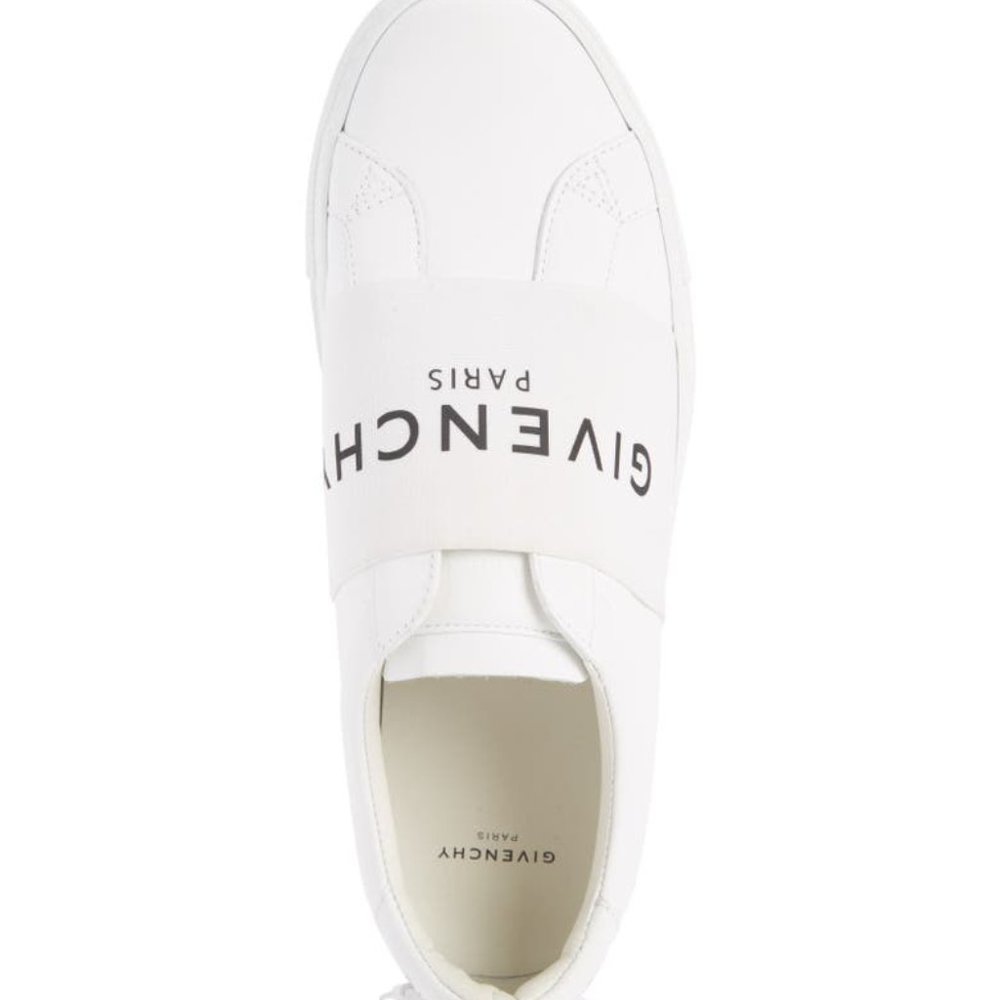 GIVENCHY Urban Street Logo Sneakers - Picture 7 of 13